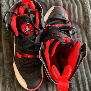 Nike Jordan Jumpman Two Trey GS Black Infrared Shoes